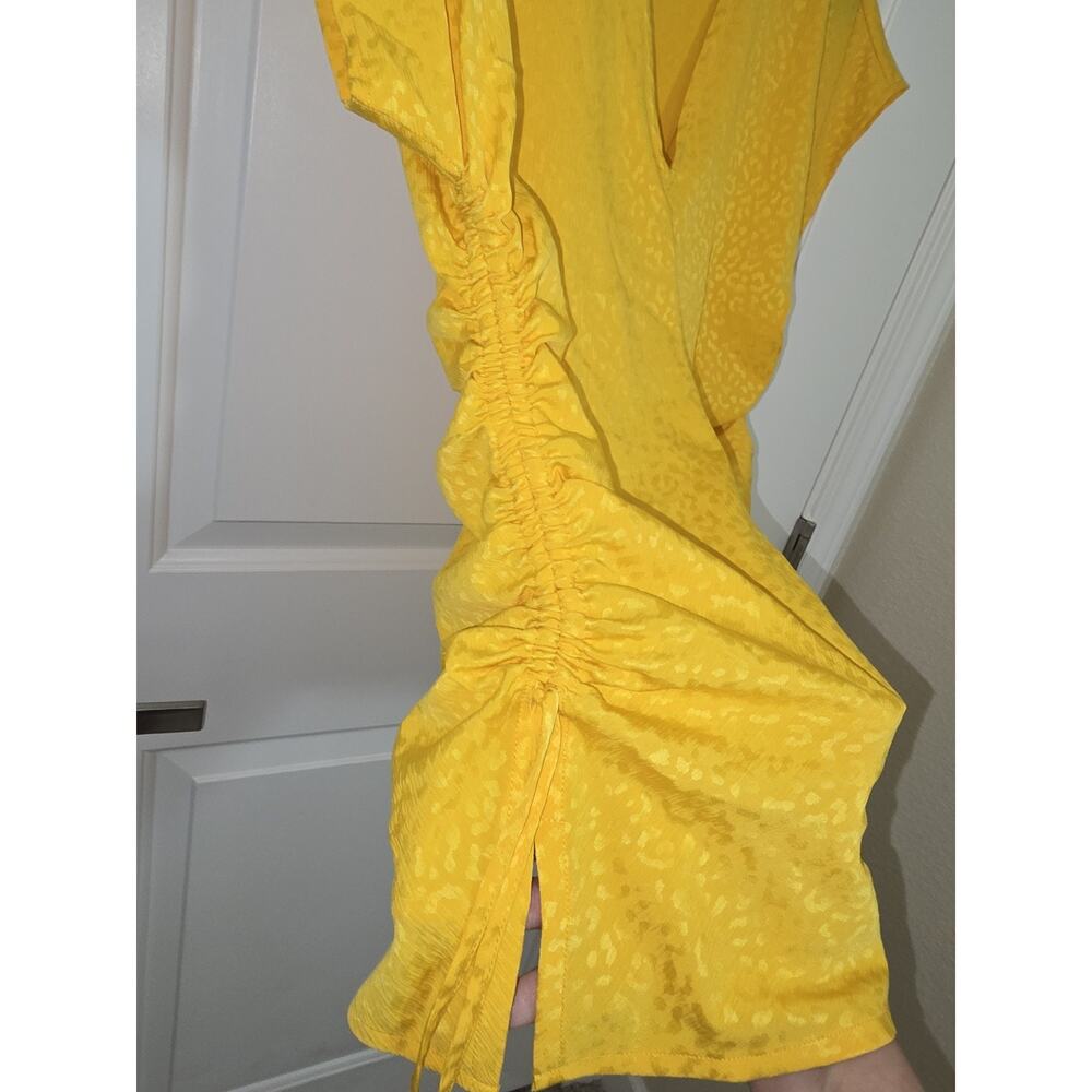Womens Michael Kors Yellow V-neck Tunic Adjustable Side Length Leopard Print - Picture 5 of 5
